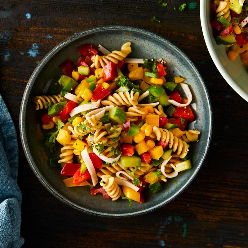 Kunterbunter Nudelsalat