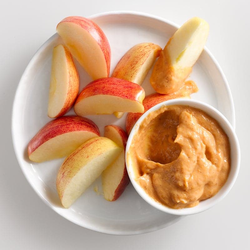 Apple Wedges with Pumpkin Spice Dip