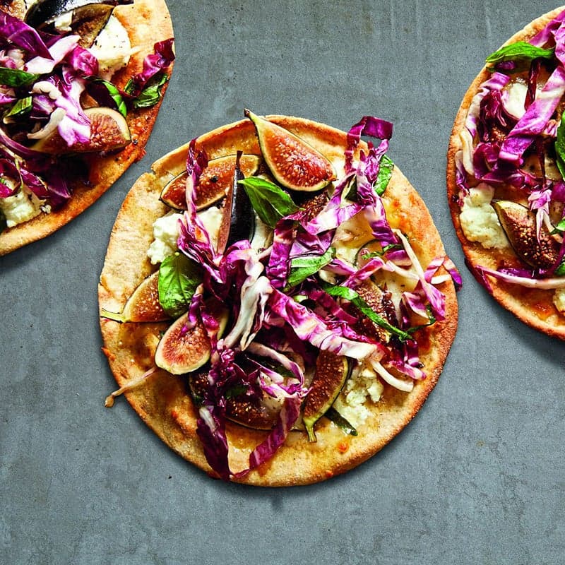 Radicchio, goat cheese & fig pita pizzas