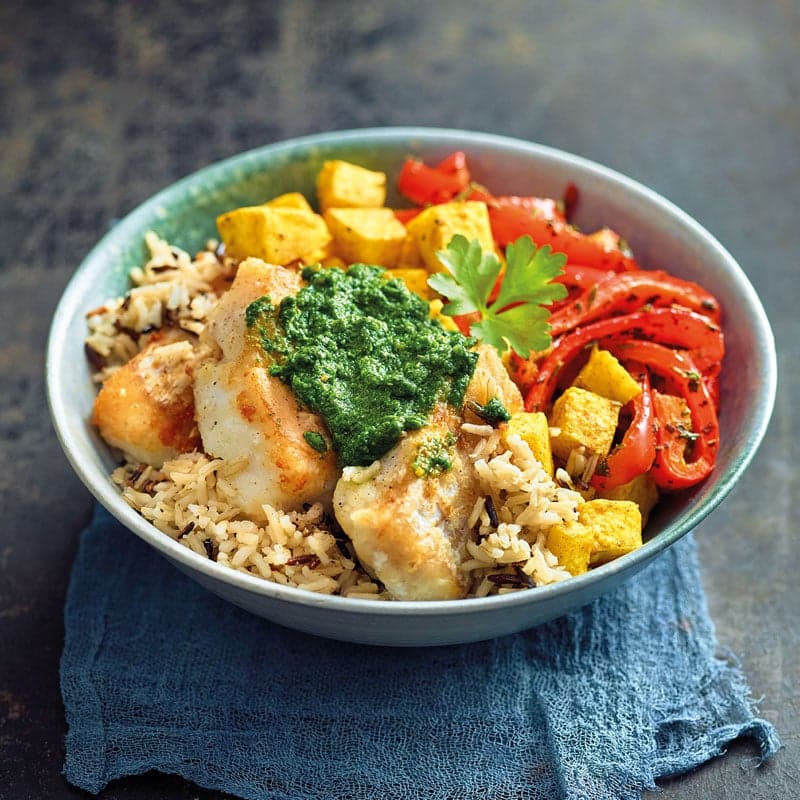 Kabeljau-Bowl mit Wildreis und Gemüse