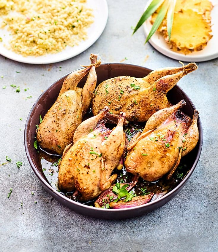 Cailles rôties et risotto de quinoa à l’ananas