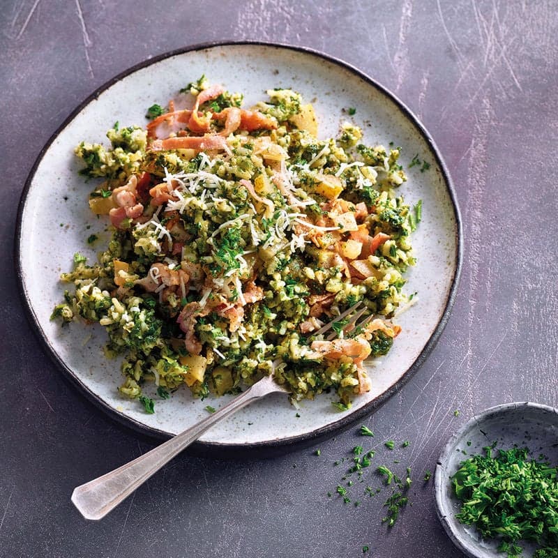 Grünkohlrisotto mit Birne und Bacon