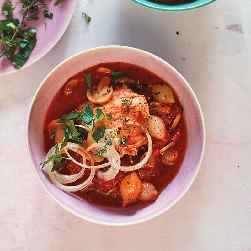 Slow-cooker mushroom, tomato and thyme chicken