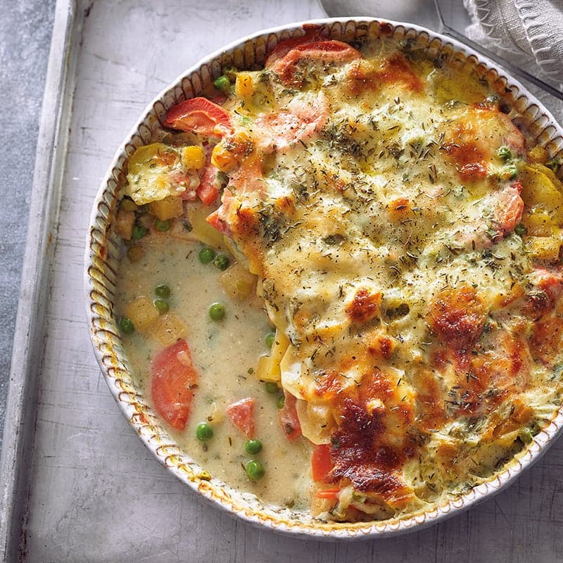 Cremiger Kartoffelauflauf mit Gemüse