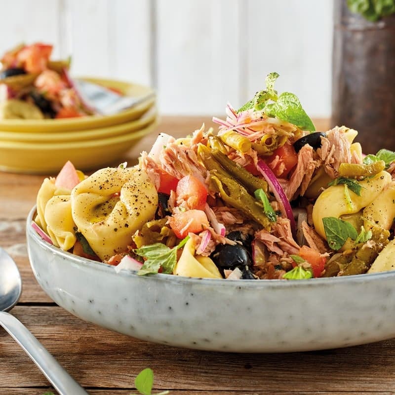 Tortellini-Thunfisch-Salat