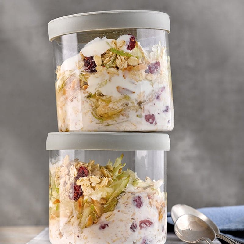 Bircher Müsli mit Mandeln und Cranberries