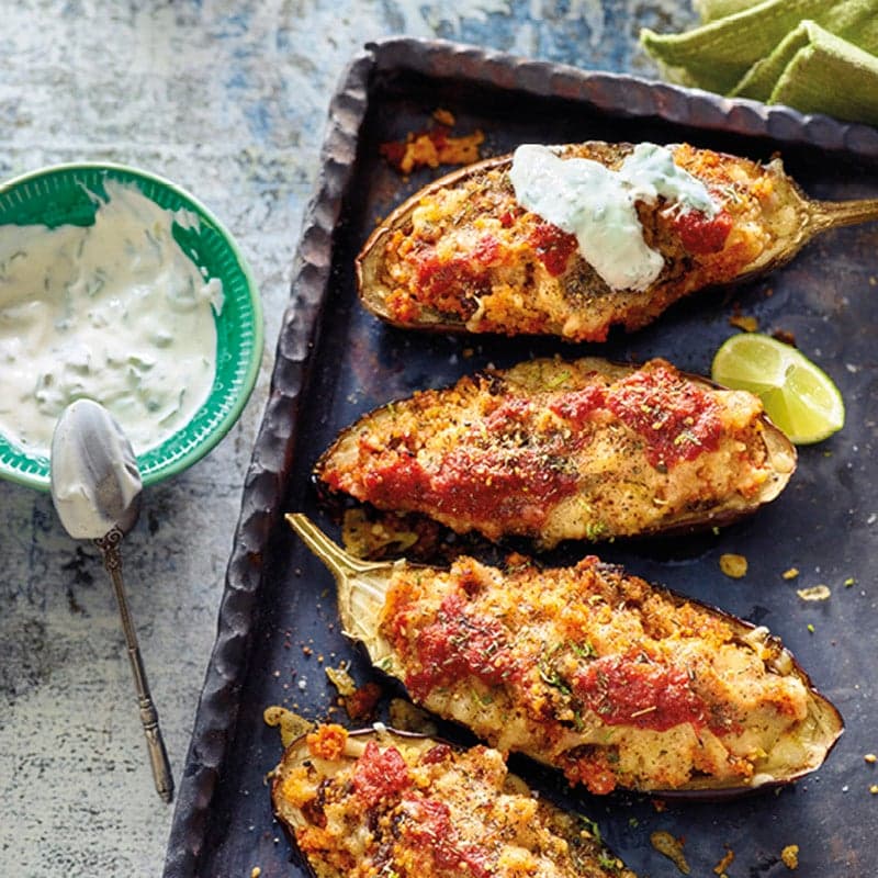 Auberginen mit Couscous und Minzjoghurt