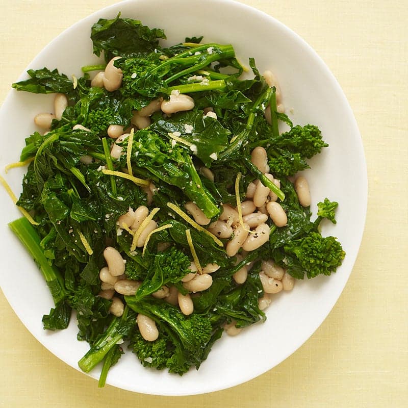Broccoli rabe with cannellini beans