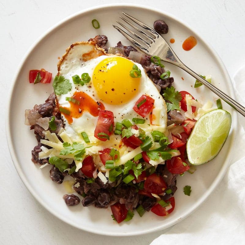 Southwest-Inspired Black Beans & Eggs